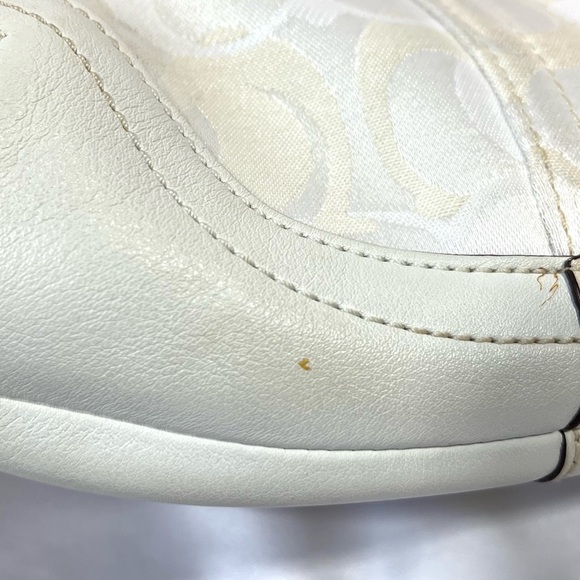 Coach Shoulder Bag - Picture 7 of 10